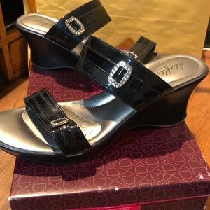 Don’t fit me, still in the box, used once or twice.